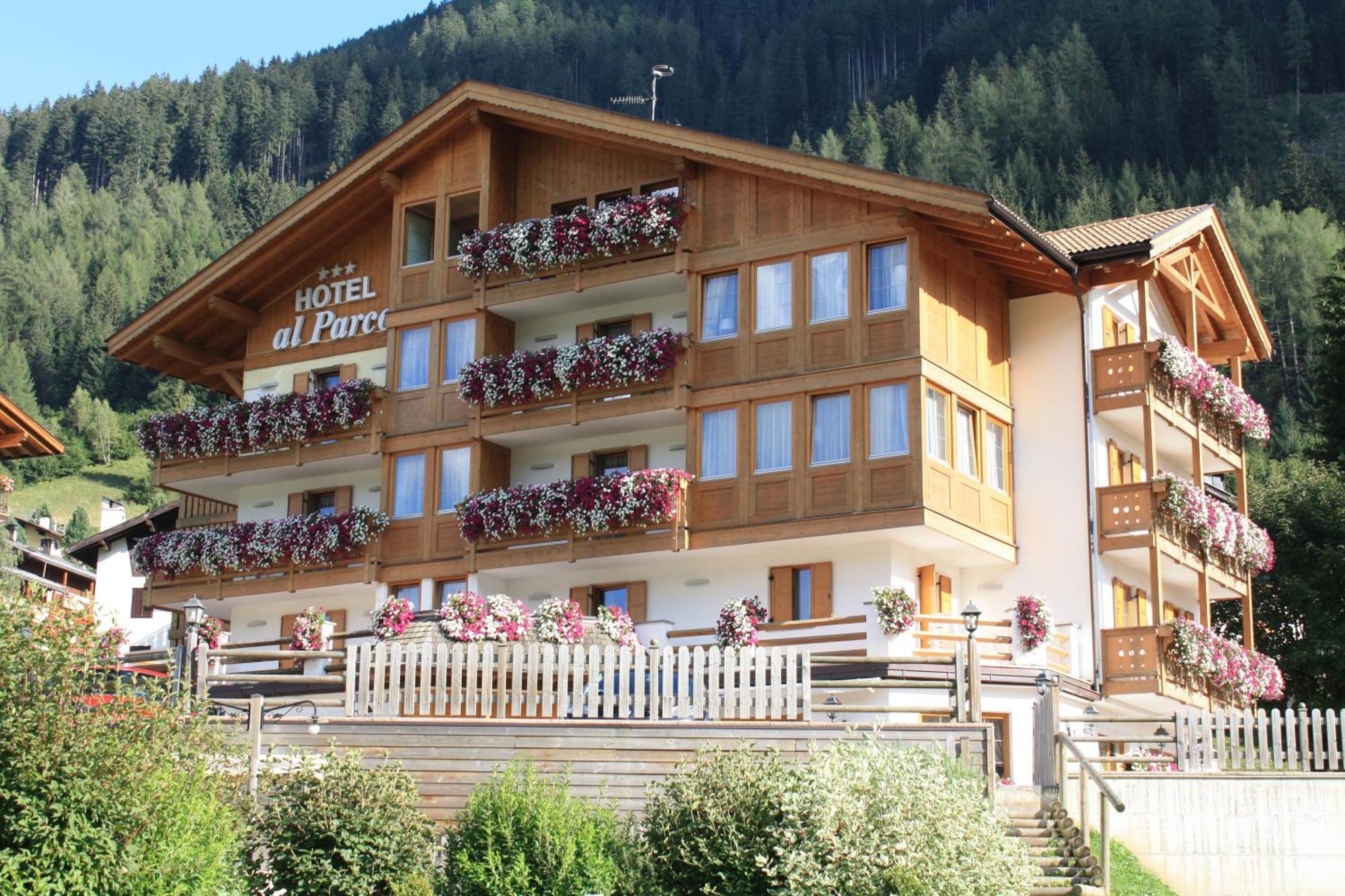 Hotel Al Parco Moena Exterior foto
